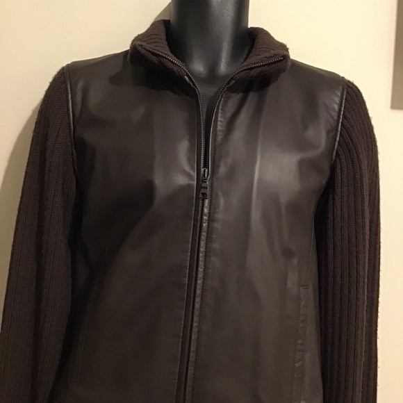 Eddie Bauer Other - 🔥🔥EDDIE BAUER, PRE -OWNED CONDITION, NO RIPS OR STAINS, SMALL, SEE PICS.